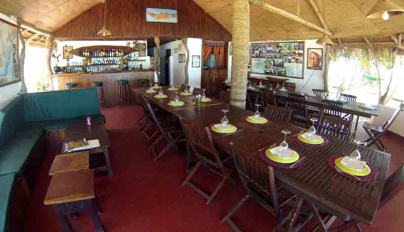 la salle de restaurant de Kere dans l'archipel des Bijagos